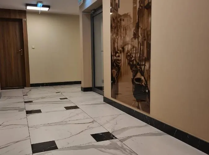 Venice Apartment, Self Check-in 24h, Free Parking 公寓 *